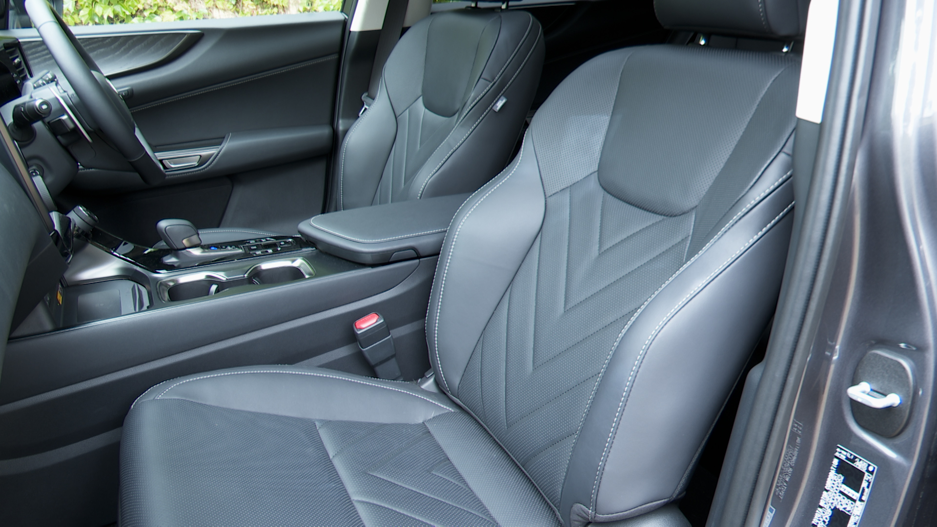 LEXUS NX ESTATE 350h 197 F-Sport 5dr E-CVT [Pan roof]